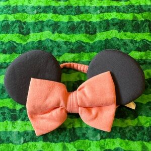 Little sleepies Minnie Mouse bow headband